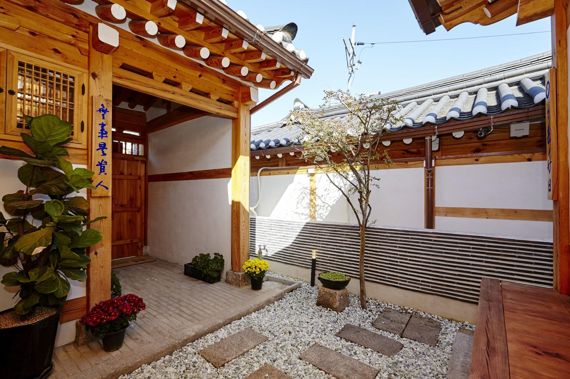 Hanok 24 Guesthouse Gyeongbokgung Σεούλ Εξωτερικό φωτογραφία