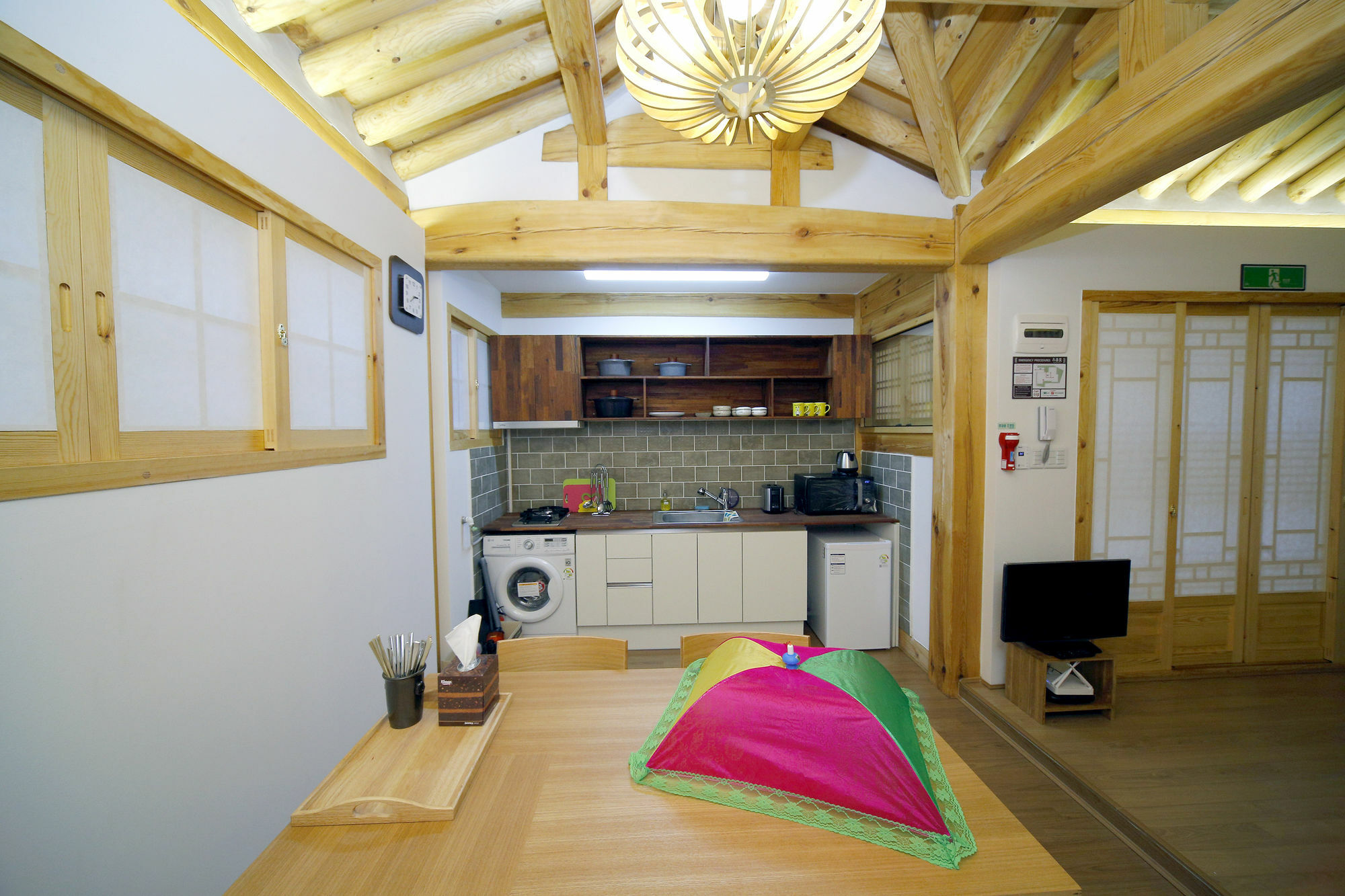 Hanok 24 Guesthouse Gyeongbokgung Σεούλ Εξωτερικό φωτογραφία